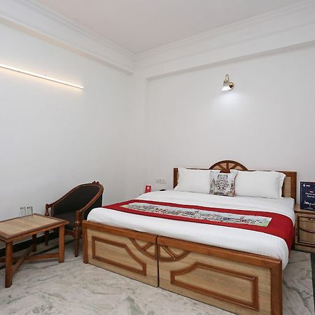 Oyo 10072 Hotel Amrit Regency Дехрадун Экстерьер фото